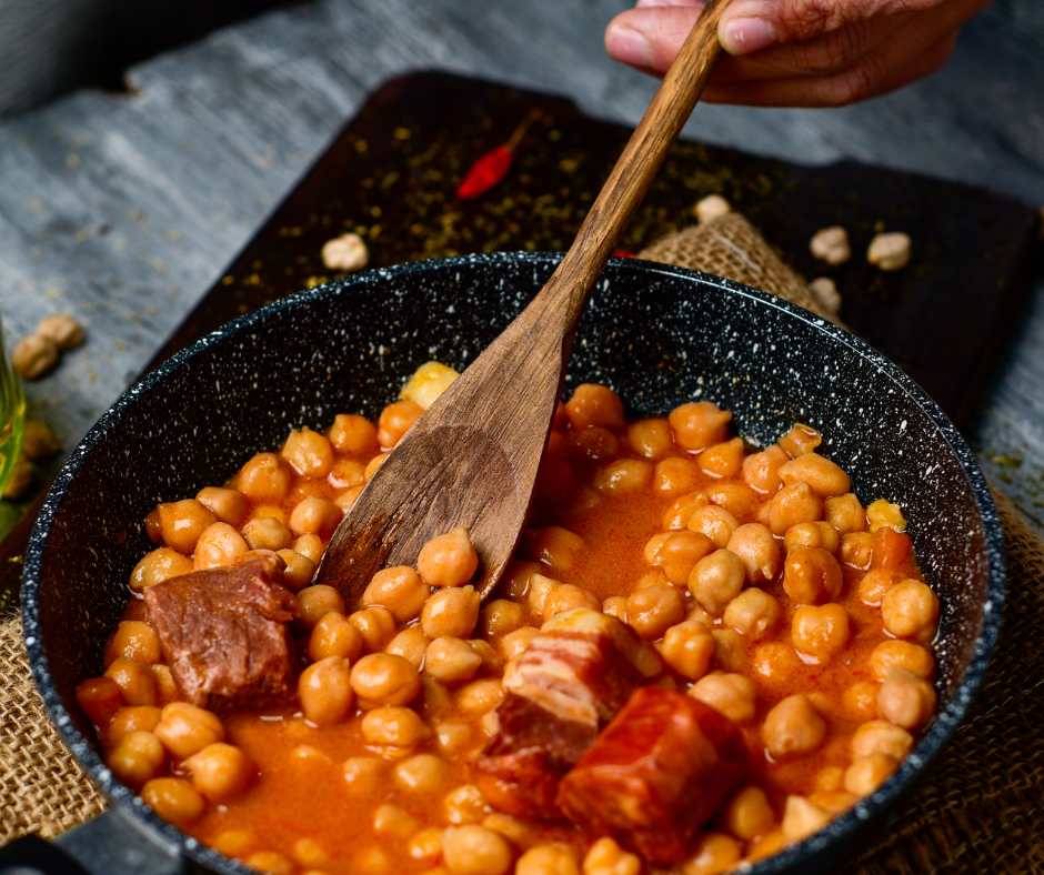 La Ruta del Cocido Madrileño 2025: A gastronomic event to combat winter