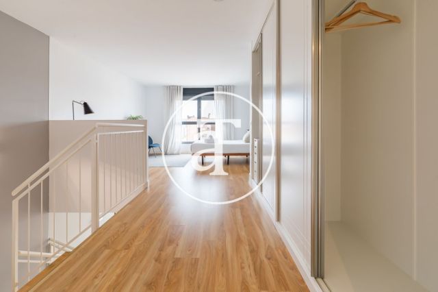 Duplex d'une chambre à louer temporairement près de la gare Puerta de Atocha 18