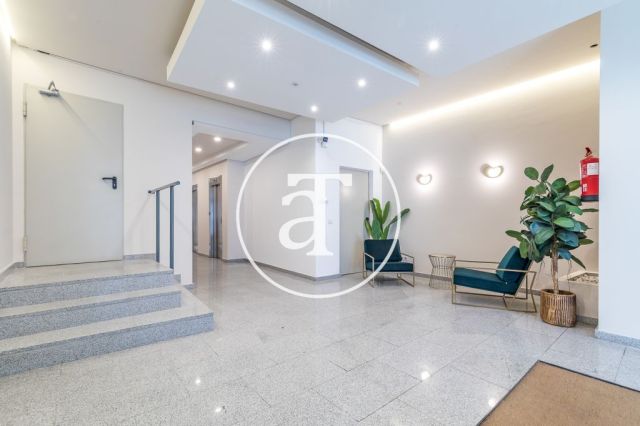 Duplex d'une chambre à louer temporairement près de la gare Puerta de Atocha 37