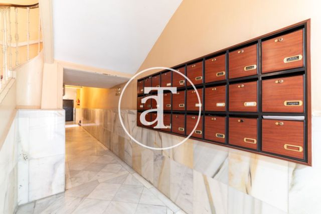 Appartement de 1 chambre à louer temporairement près du Palais Royal 18