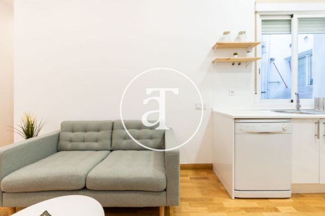 Piso de alquiler temporal de 1 habitación y 1 baño en Chueca    7
