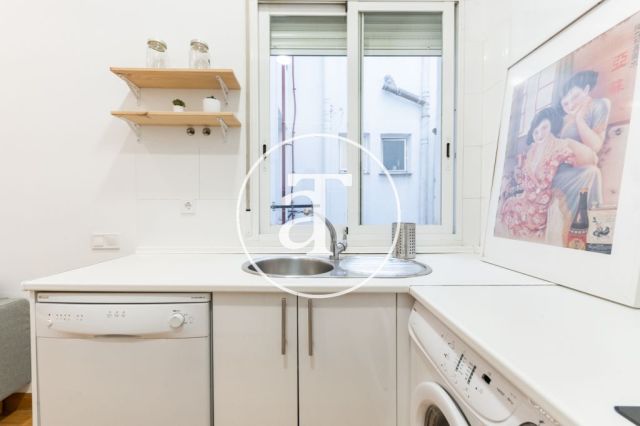Piso de alquiler temporal de 1 habitación y 1 baño en Chueca    13