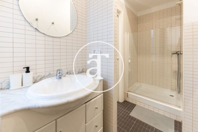 Piso de alquiler temporal de 1 habitación y 1 baño en Chueca    22