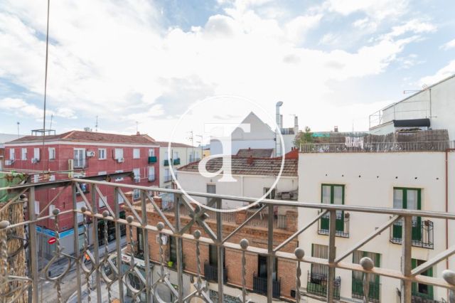 Piso de alquiler temporal de 1 habitación con vestidor y balcón en distrito Latina 6