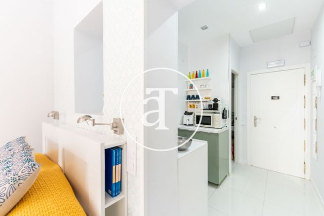 Monthly rental studio with 1 bedroom and 1 bathroom in Centro - Sol neighborhood 14
