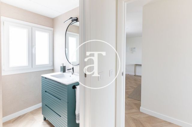 Monthly rental apartment with 2 bedrooms and 2 bathrooms in the Castilla - Chamartin neighborhood 14
