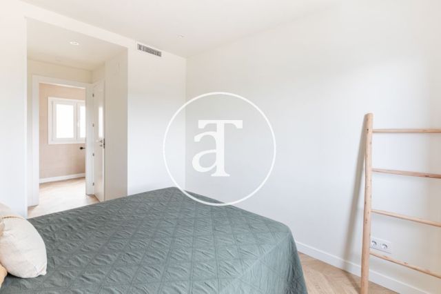 Monthly rental apartment with 2 bedrooms and 2 bathrooms in the Castilla - Chamartin neighborhood 12
