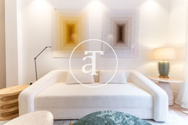 Monthly rental apartment of 1 bedroom suite with bathroom and balcony in Centro - Justicia neighborhood 8