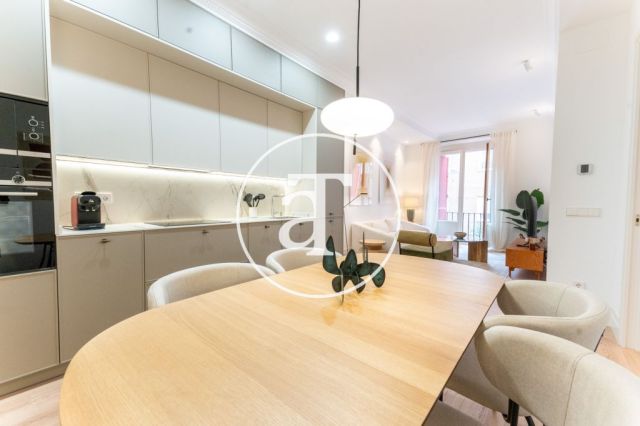 Monthly rental apartment of 1 bedroom suite with bathroom and balcony in Centro - Justicia neighborhood 12