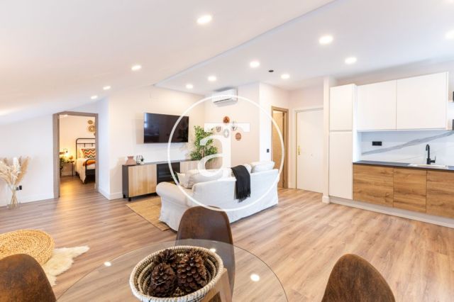 Ático de alquiler temporal de 2 habitaciones y 1 baños en Prosperidad Chamartín