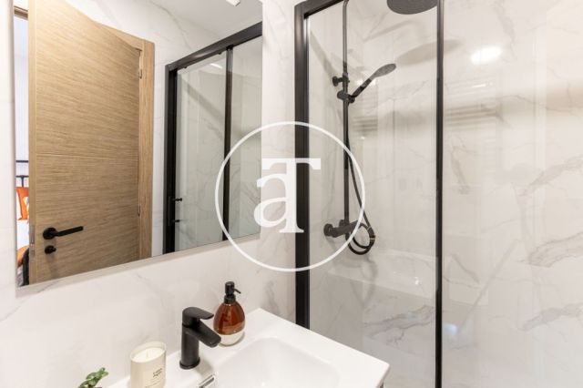 Ático de alquiler temporal de 2 habitaciones y 1 baños en Prosperidad Chamartín 16