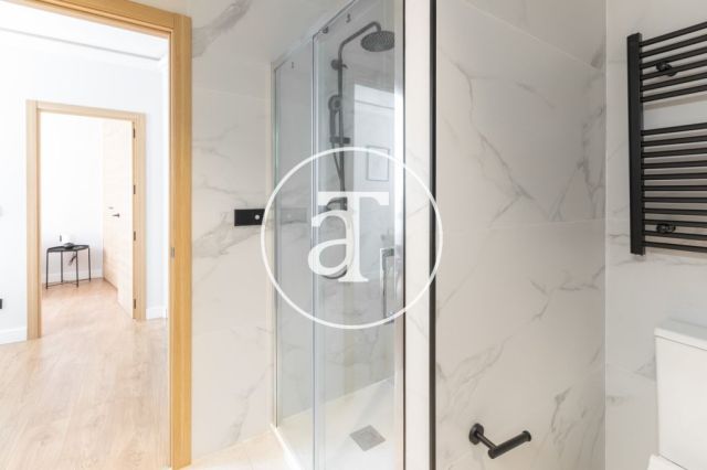 Monthly rental apartment with 1 bedroom and 1 bathroom and a study in Fuente del Berro, Salamanca 11