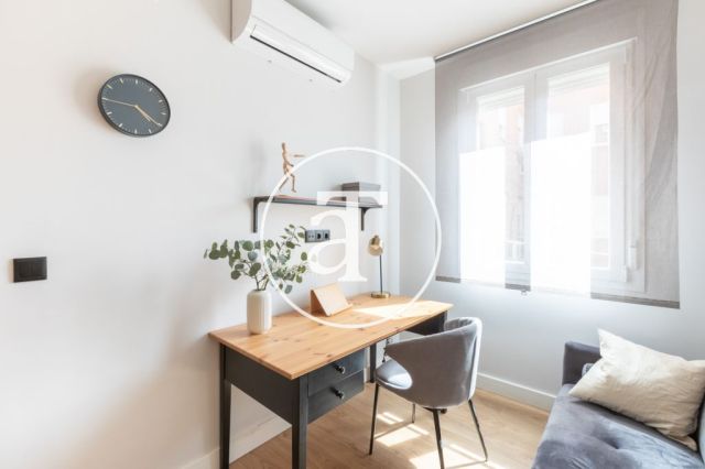 Monthly rental apartment with 1 bedroom and 1 bathroom and a study in Fuente del Berro, Salamanca 15