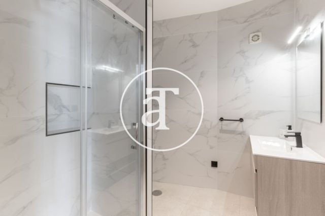 Monthly rental apartment with 1 bedroom and 1 bathroom and a study in Fuente del Berro, Salamanca 12