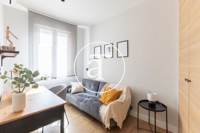Monthly rental apartment with 1 bedroom and 1 bathroom and a study in Fuente del Berro, Salamanca 14