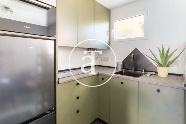 Monthly rental apartment with 2 bedroom in Ciudad Lineal 8
