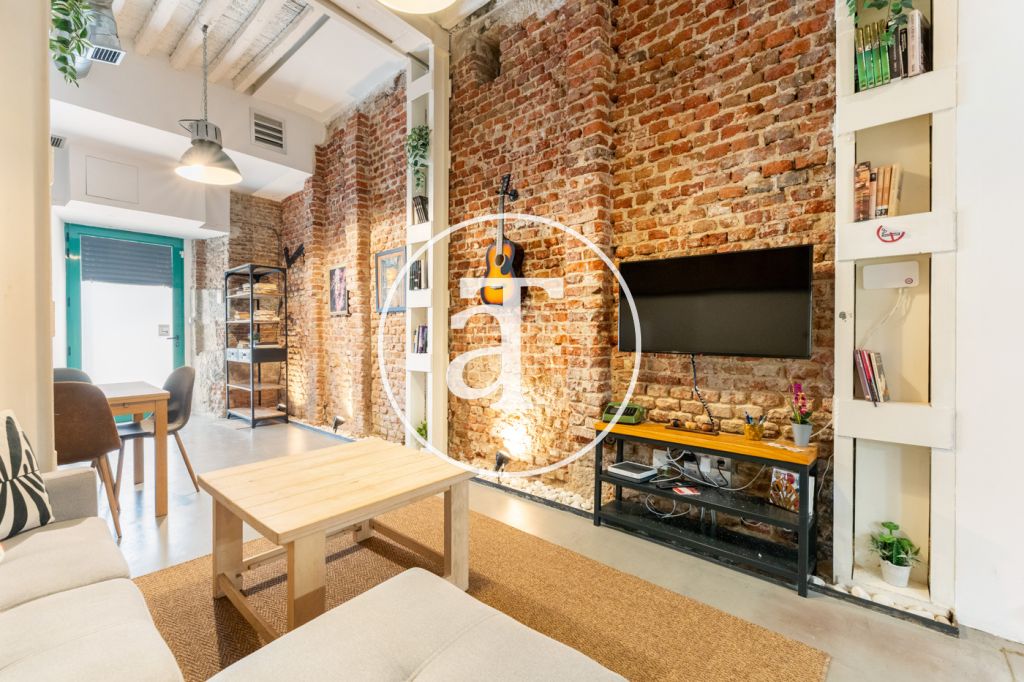 Piso de alquiler temporal de 1 habitación y 1 baño en el centro de Madrid