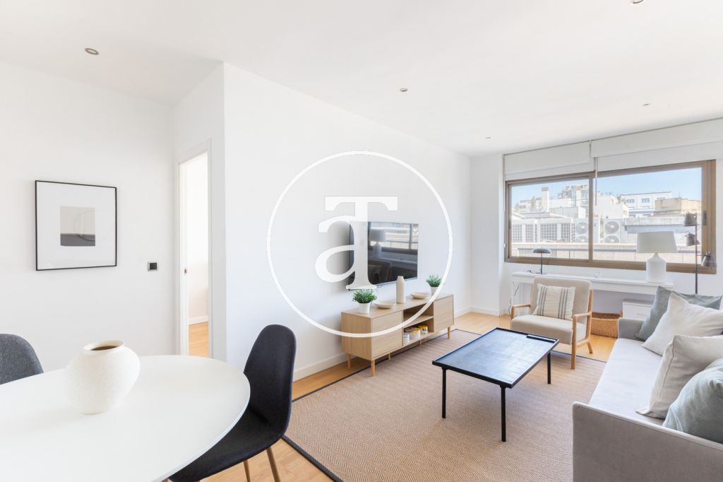 Piso de alquiler temporal de 1 habitación con vestidor y 1 baño en Salamanca 20