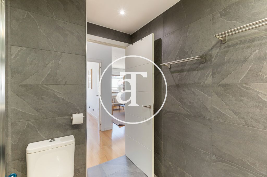 Piso de alquiler temporal de 1 habitación con vestidor y 1 baño en Salamanca 29