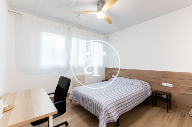 Studio à louer temporairement avec 1 chambre et 1 salle de bain à Latina, avec accès direct aux parcs et aux espaces verts. 10