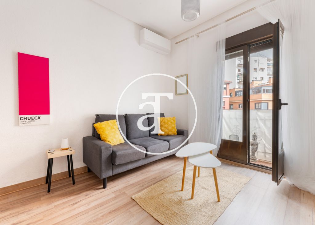 Appartement temporaire à louer avec 2 chambres, 1 salle de bain et balcon à Tetuán, près de la Cité Universitaire