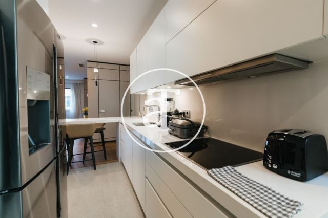 Appartement en location temporaire avec 3 suites, rue Velázquez à Salamanque 16