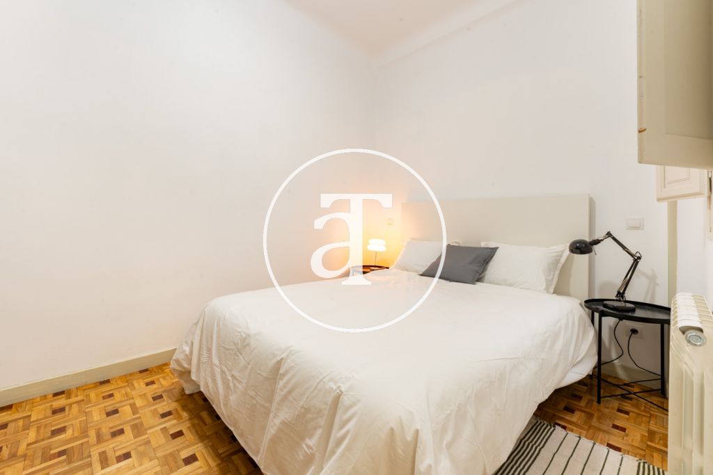 Appartement en location temporaire avec 2 chambres et 1 salle de bain à proximité du parc du Retiro 25