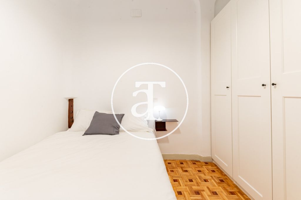 Appartement en location temporaire avec 2 chambres et 1 salle de bain à proximité du parc du Retiro 18