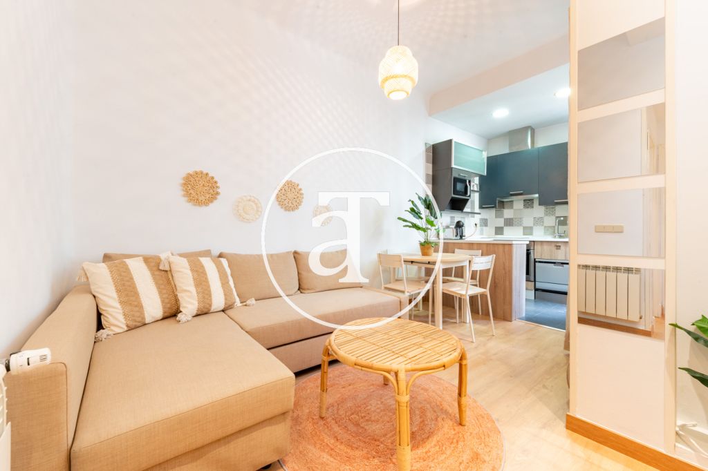 Appartement en location temporaire avec 2 chambres et 1 salle de bain à proximité du parc du Retiro