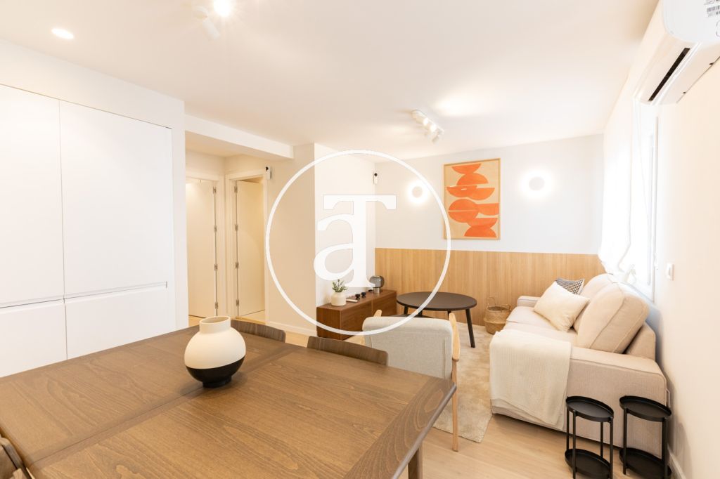 Appartement en location temporaire avec 3 chambres, 2 salles de bains et balcon à proximité de Vista Alegre 2