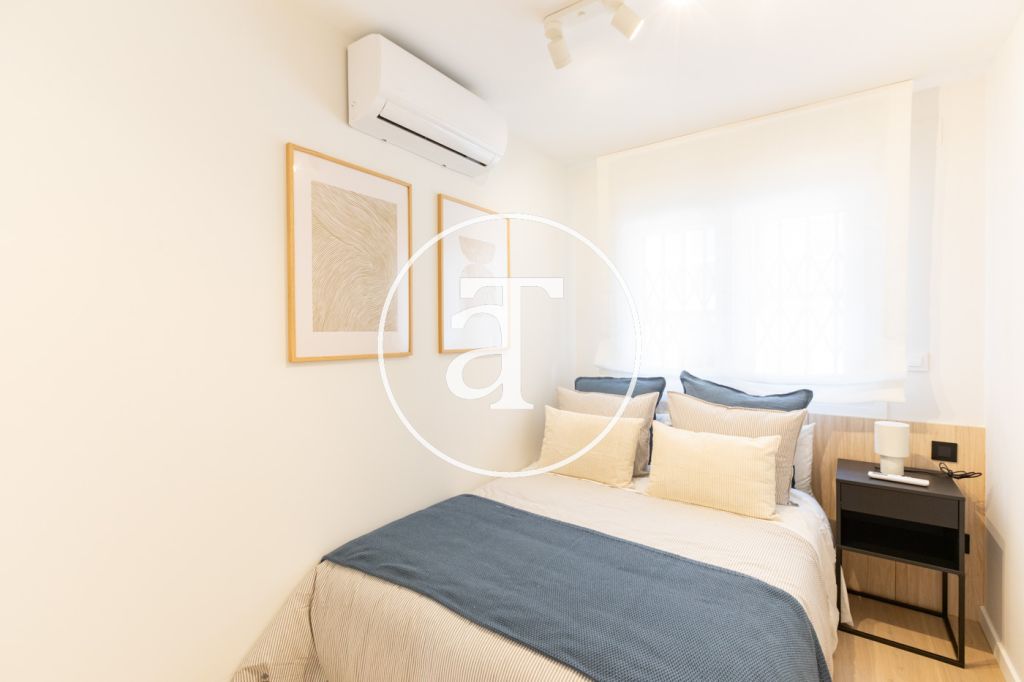 Appartement en location temporaire avec 3 chambres, 2 salles de bains et balcon à proximité de Vista Alegre 13