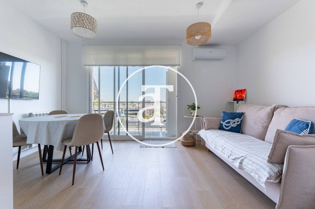 Monthly rental apartment with 1 bedroom and 1 bathroom with balcony in Chamartín