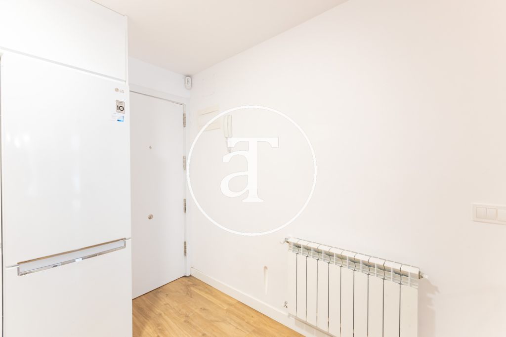 Appartement temporaire à louer avec 1 chambre et 1 salle de bain à Arganzuela 23