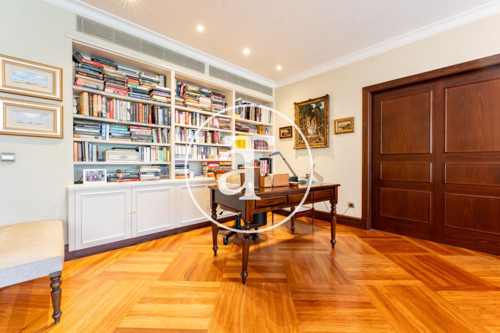 Apartment for rent with 5 bedrooms, 4 bathrooms, toilet and parking in El Viso, Chamartín 9