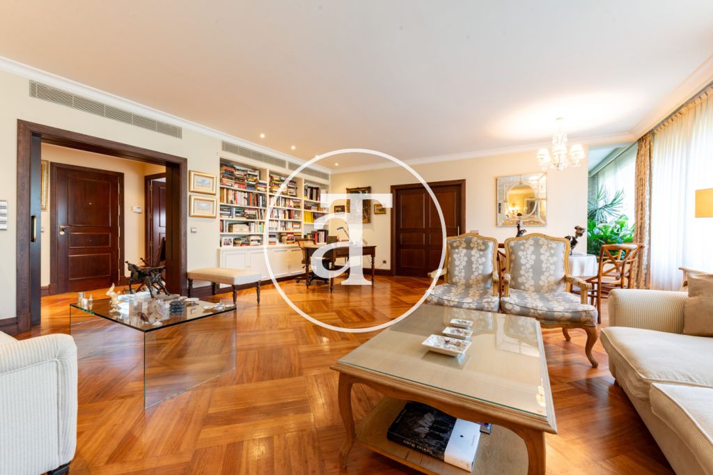 Apartment for rent with 5 bedrooms, 4 bathrooms, toilet and parking in El Viso, Chamartín 5