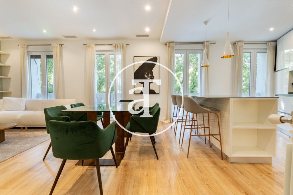 Monthly rental apartment with 2 bedrooms and 2 bathrooms with study in Goya 11