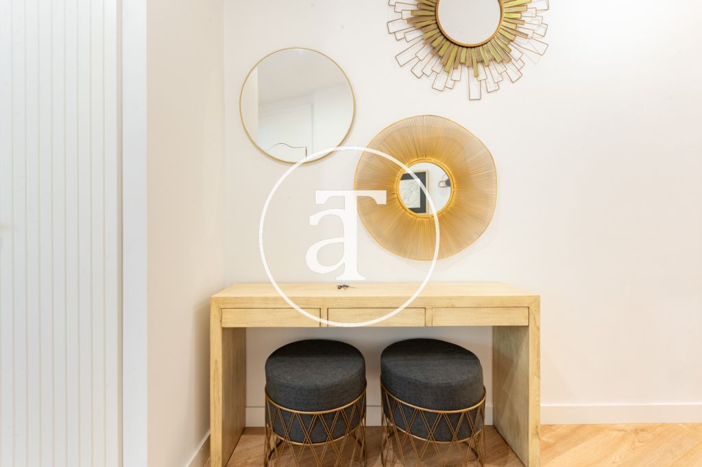 Monthly rental apartment with 2 bedrooms and 2 bathrooms with study in Goya 22