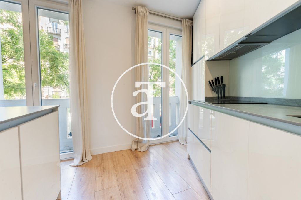 Monthly rental apartment with 2 bedrooms and 2 bathrooms with study in Goya 14