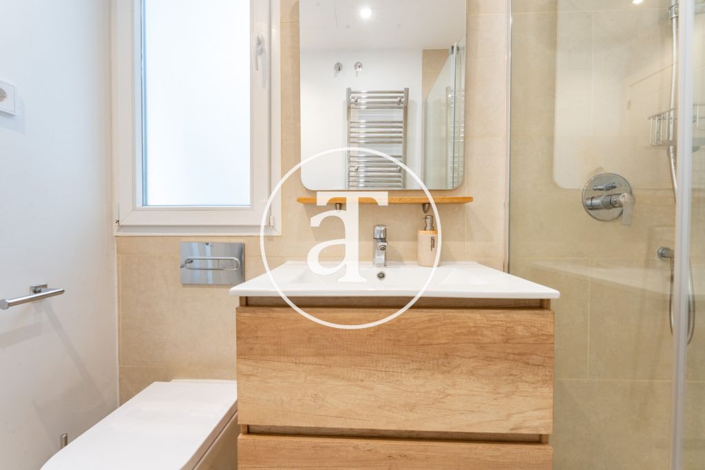 Monthly rental apartment with 2 bedrooms and 2 bathrooms with study in Goya 38