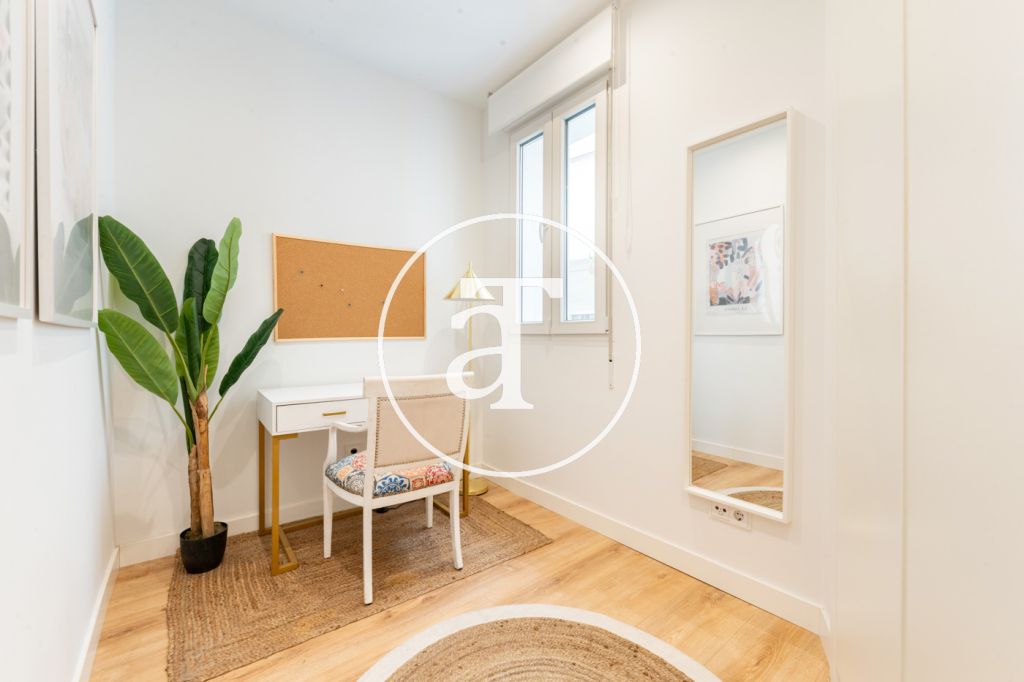 Monthly rental apartment with 2 bedrooms and 2 bathrooms with study in Goya 24