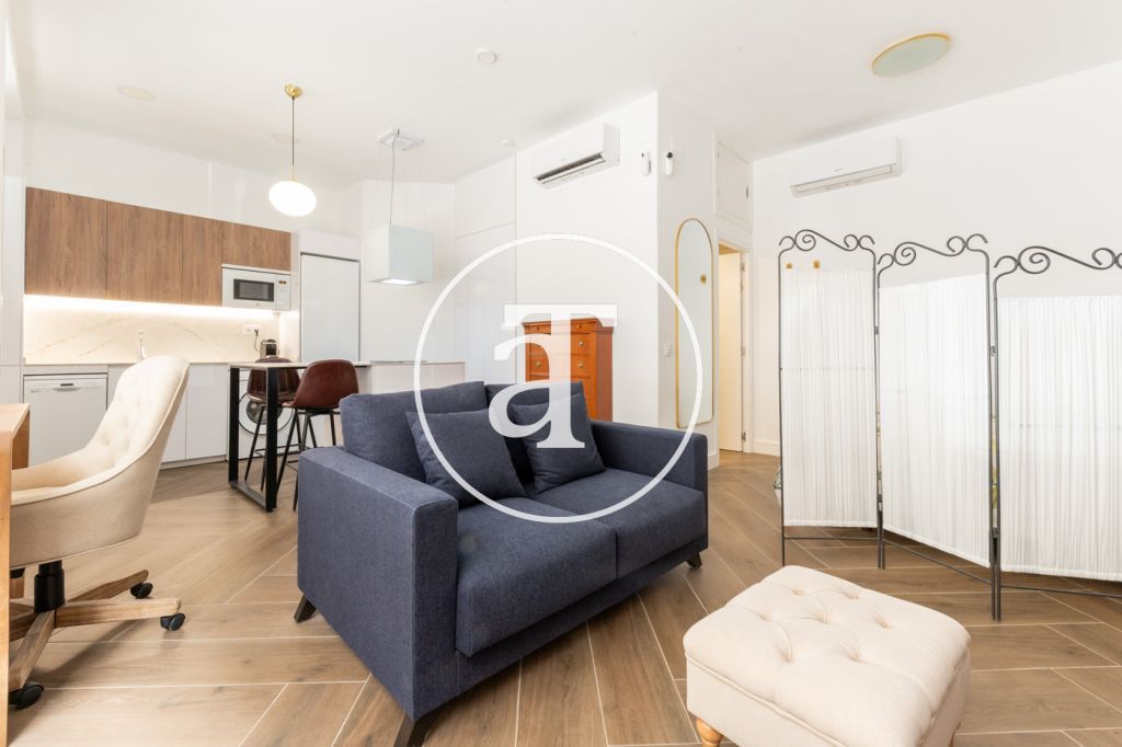 Monthly rental studio with bedroom and 1 bathroom in Arganzuela 2