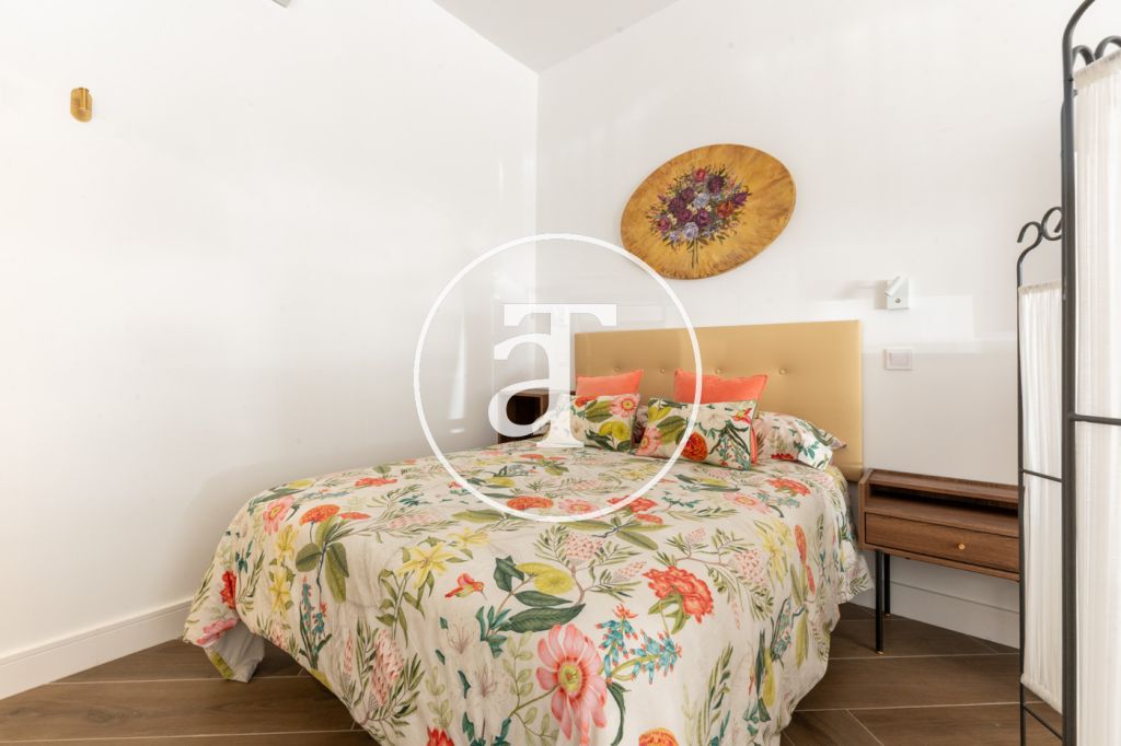 Monthly rental studio with bedroom and 1 bathroom in Arganzuela 18