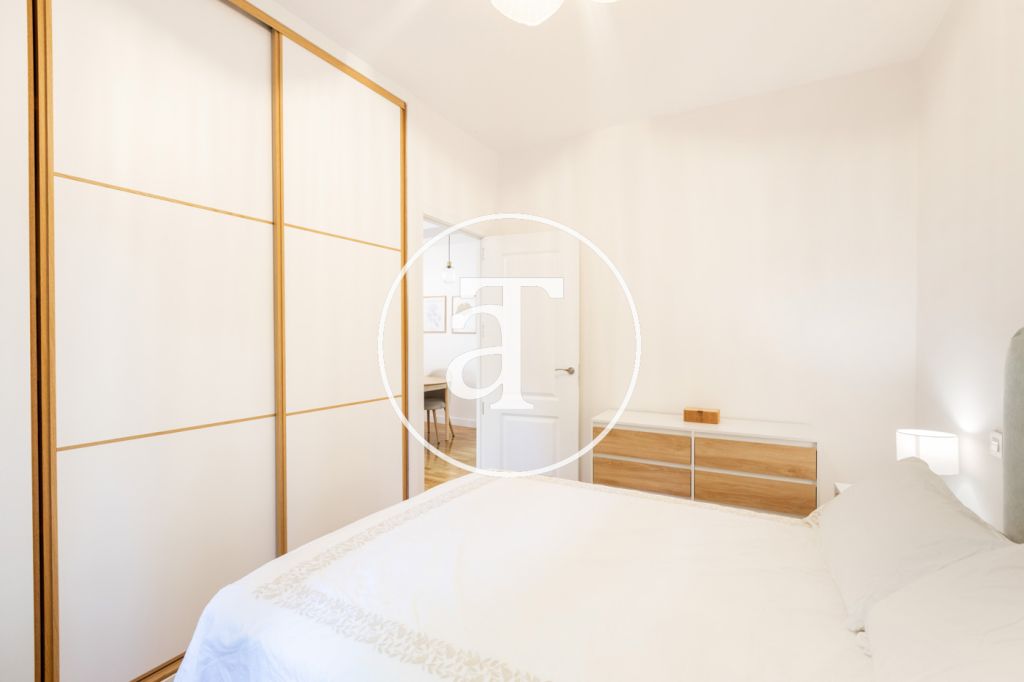 Piso de alquiler temporal de 2 habitaciones con estudio y baño en Latina cerca de la M30 20