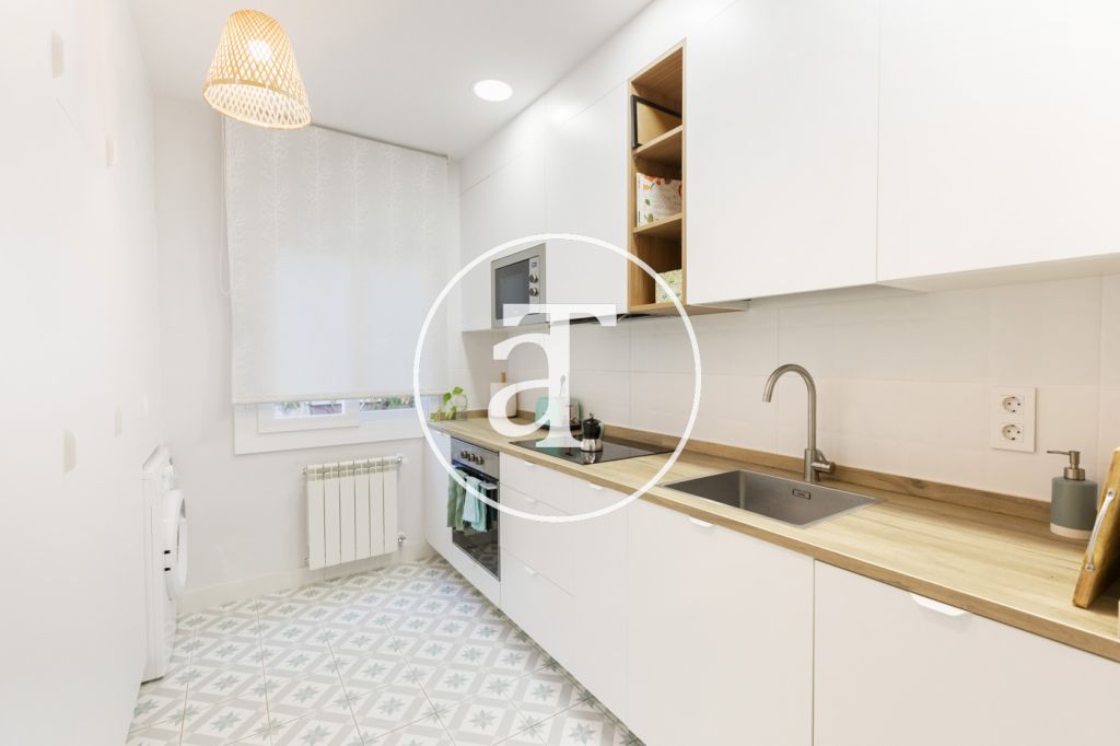 Piso de alquiler temporal de 2 habitaciones con estudio y baño en Latina cerca de la M30 13