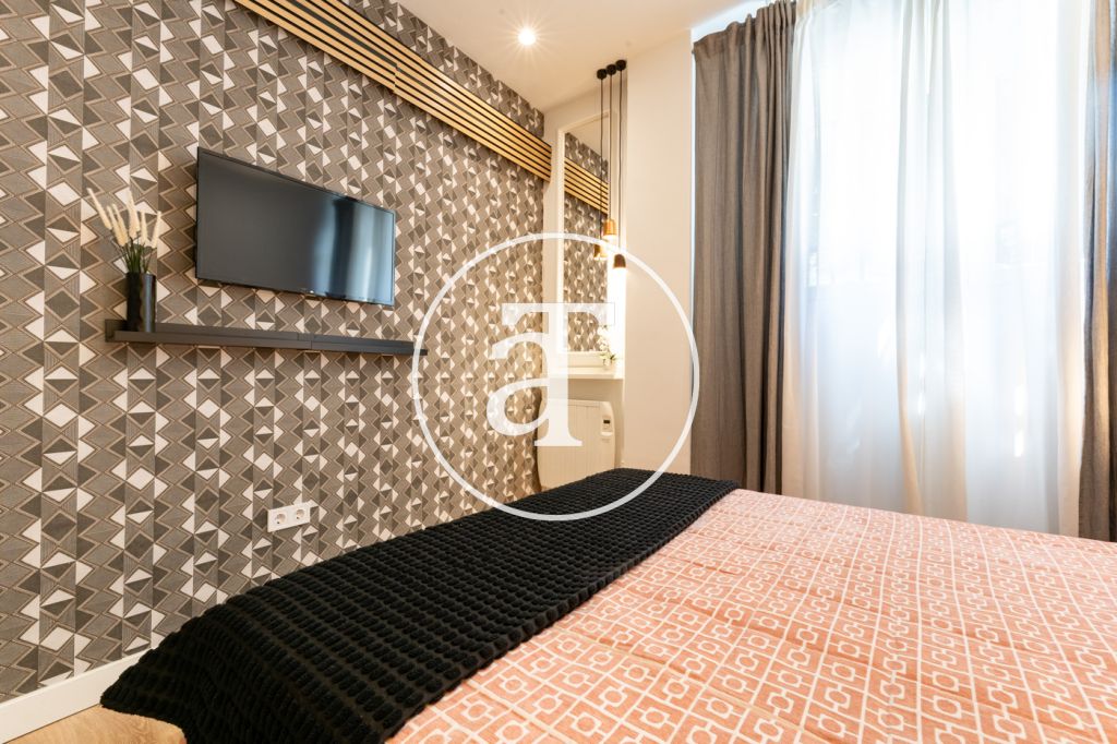Piso de alquiler temporal de 1 habitación y 1 baño en Chopera 18