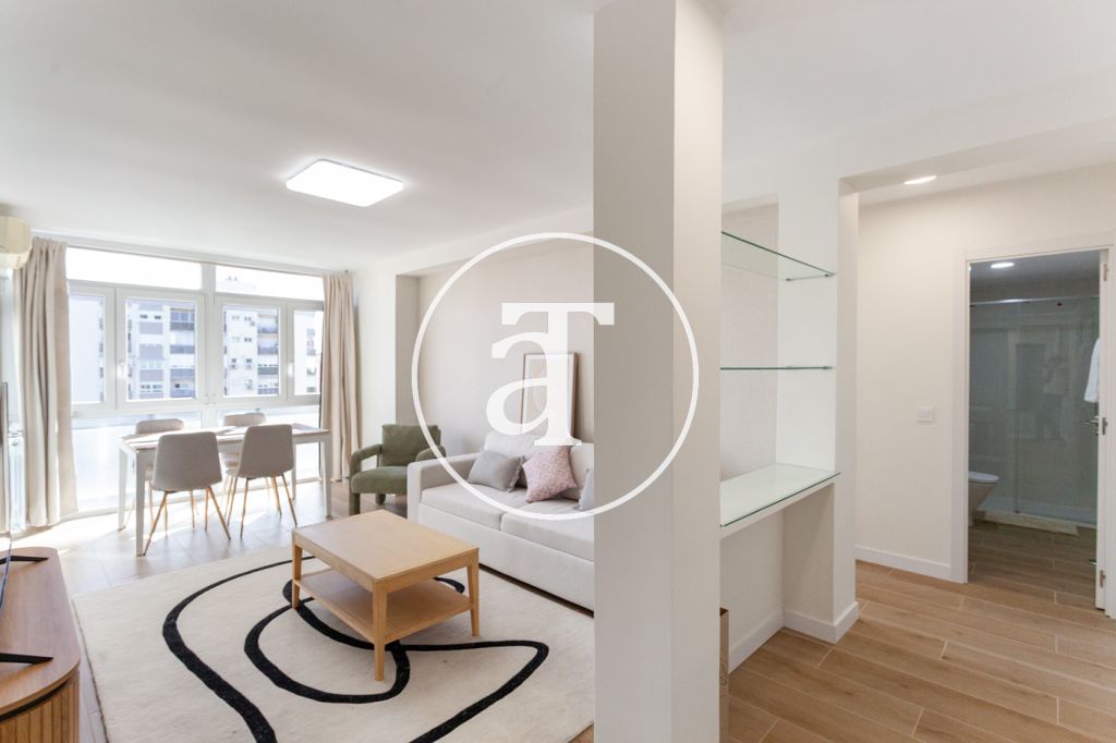 Appartement temporaire à louer avec 1 chambre et 1 salle de bain à proximité de la Cité Universitaire 7
