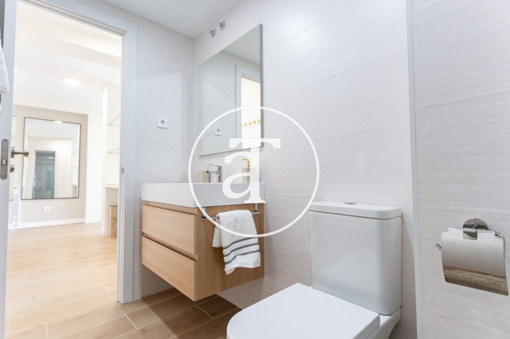 Appartement temporaire à louer avec 1 chambre et 1 salle de bain à proximité de la Cité Universitaire 20