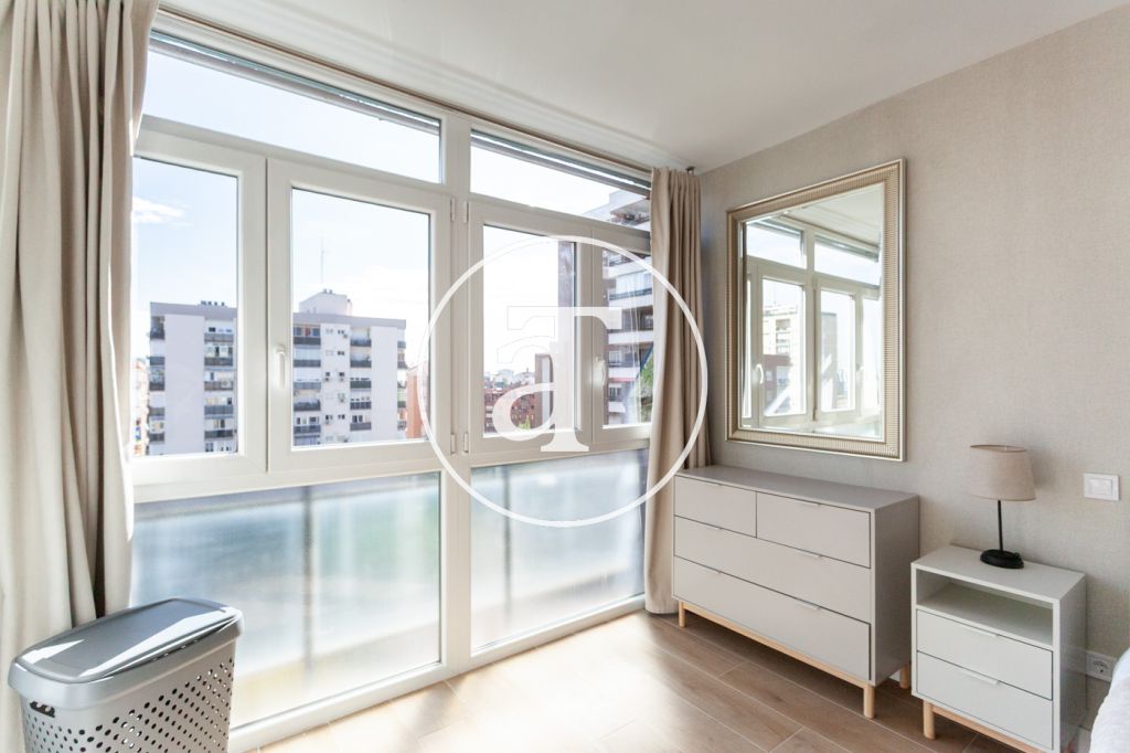 Appartement temporaire à louer avec 1 chambre et 1 salle de bain à proximité de la Cité Universitaire 26