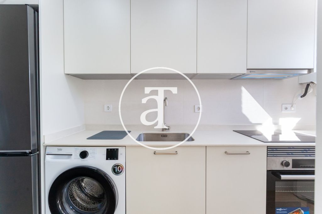 Appartement temporaire à louer avec 1 chambre et 1 salle de bain à proximité de la Cité Universitaire 13