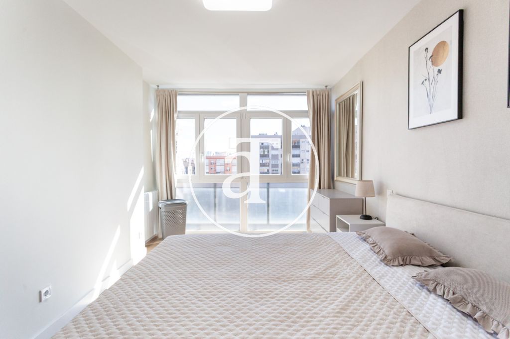 Appartement temporaire à louer avec 1 chambre et 1 salle de bain à proximité de la Cité Universitaire 23